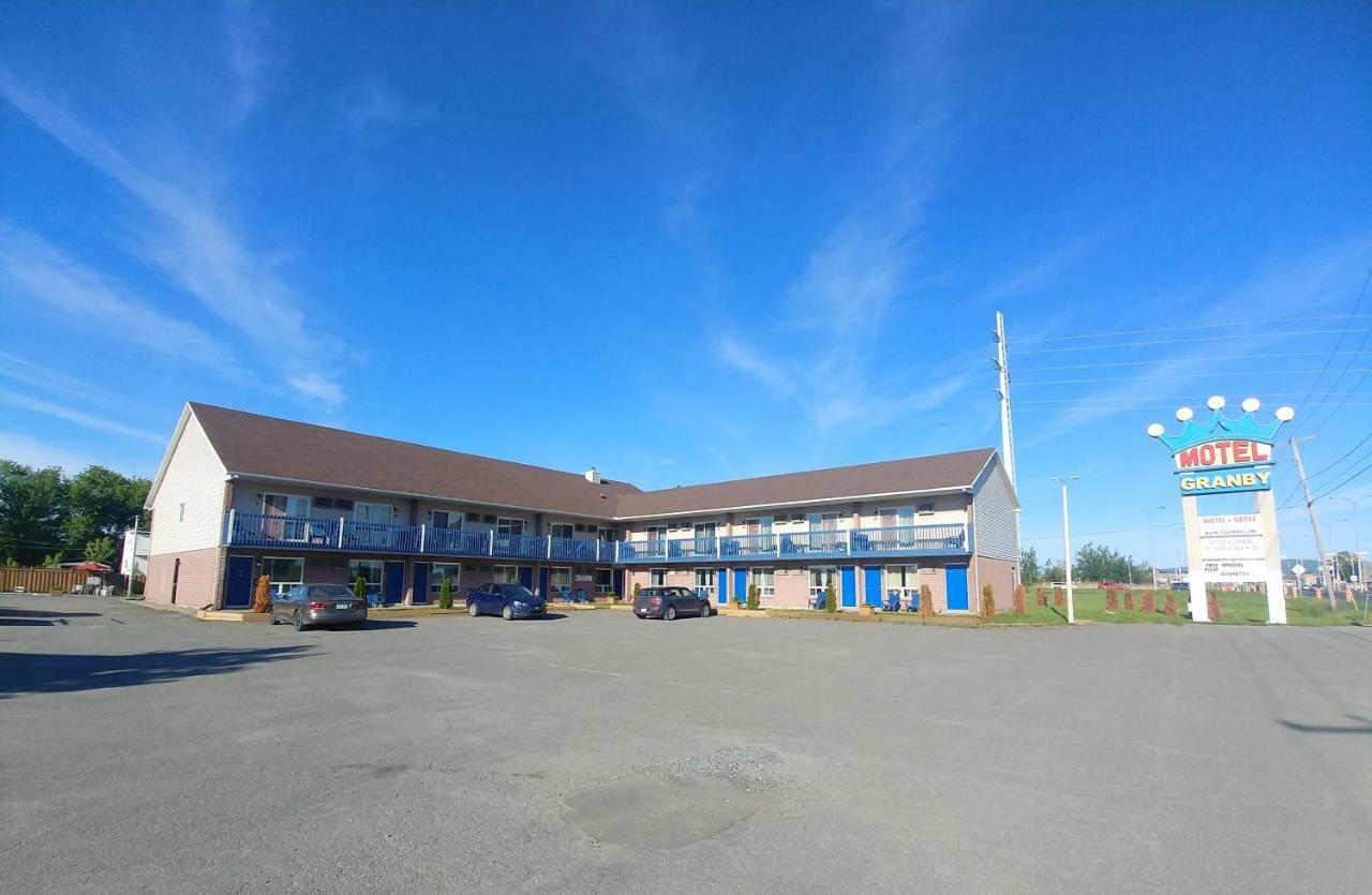 Hotel Motel Granby Exterior photo